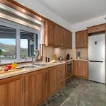 Prázdninový dům Arel Luxury House