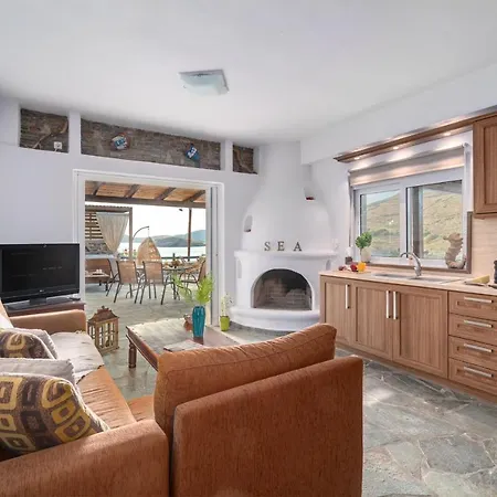 Ferienhaus Arel Luxury House